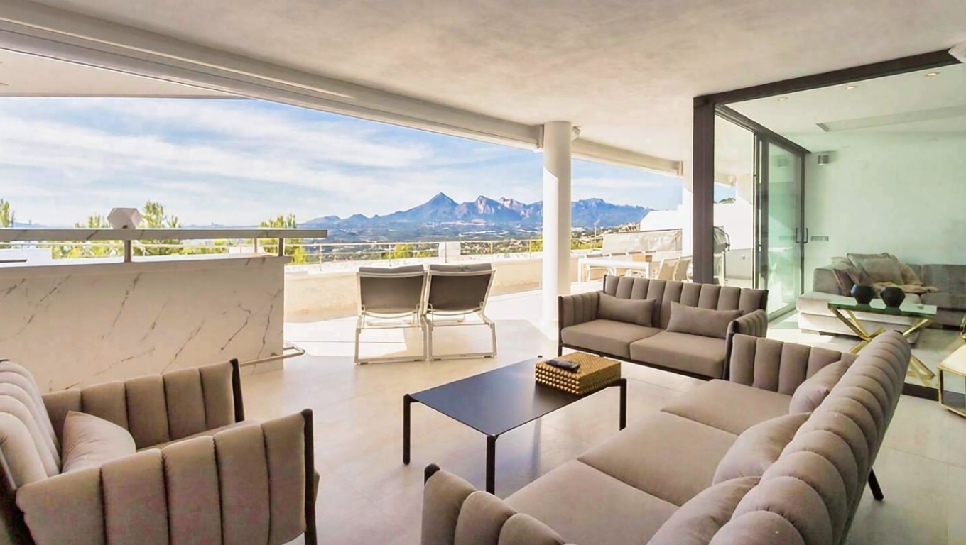 Piso en venta en Avenida Europa — Wohnzimmer