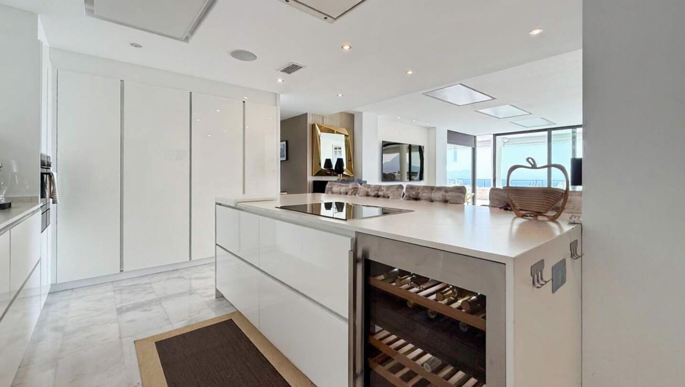 Piso en venta en Avenida Europa — Schlafzimmer