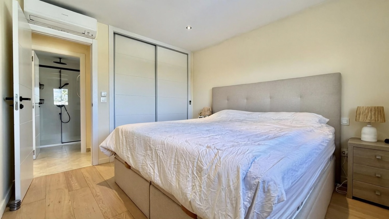 Piso en venta en Carretera del Albir, 14 — Bedroom