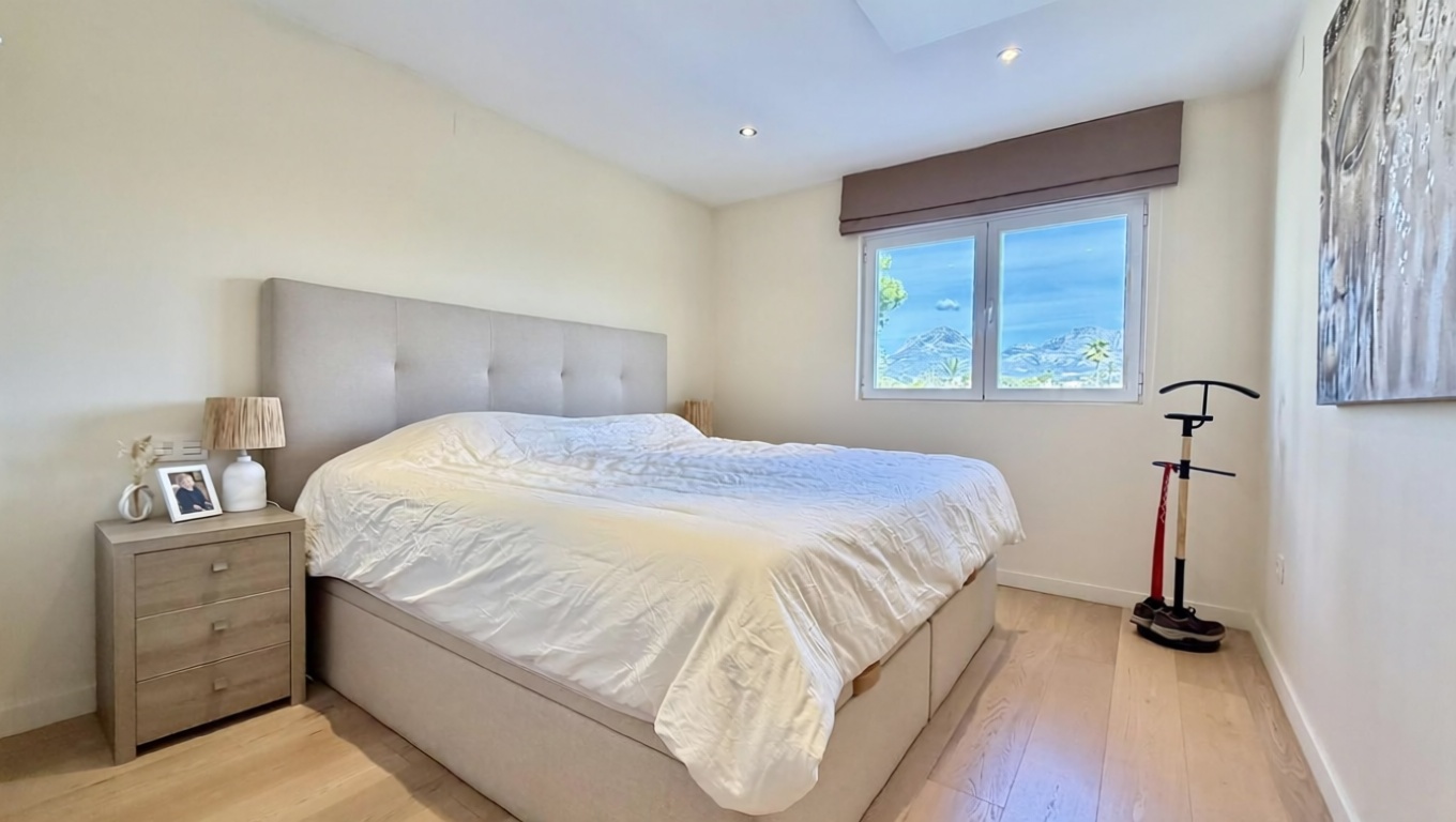 Piso en venta en Carretera del Albir, 14 — Bedroom