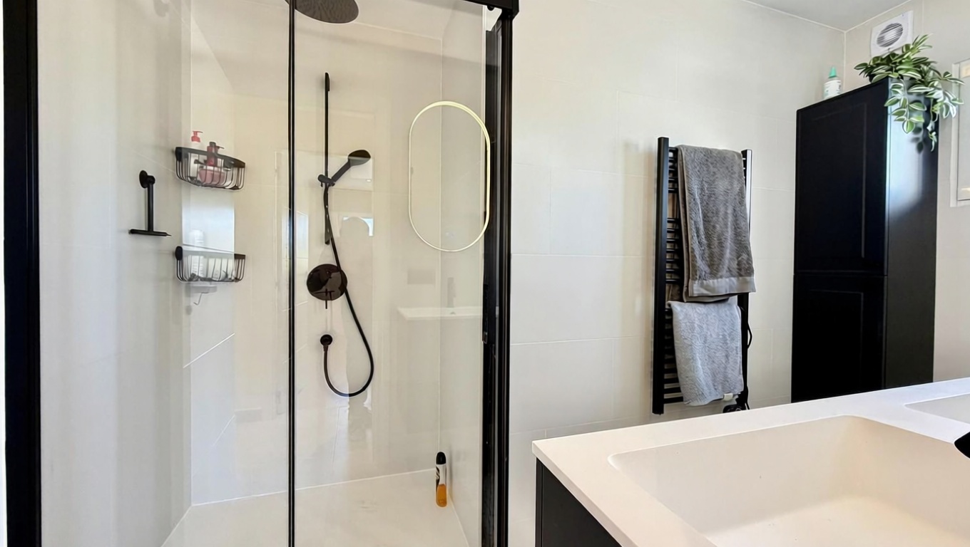 Piso en venta en Carretera del Albir, 14 — Bathroom