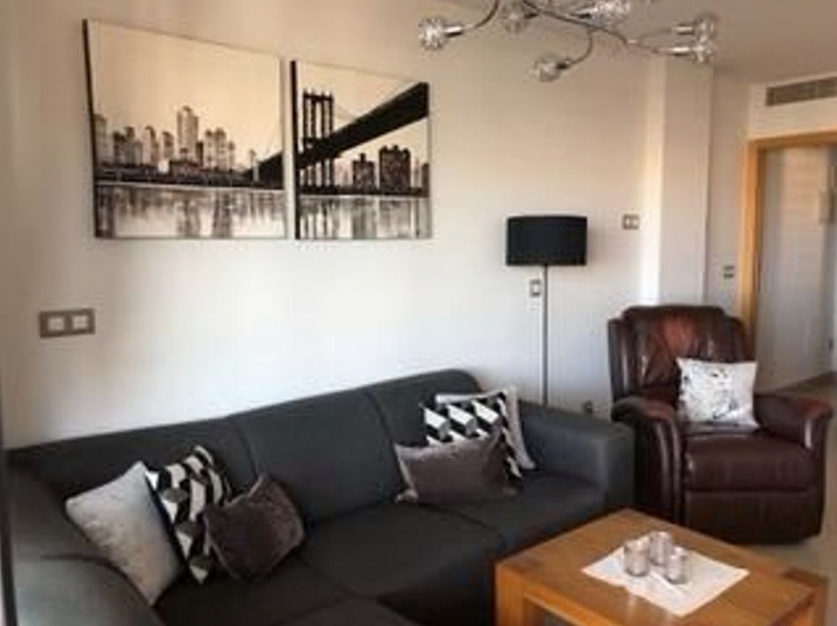 Dúplex en venta en Avenida de Oscar Esplà — Salón