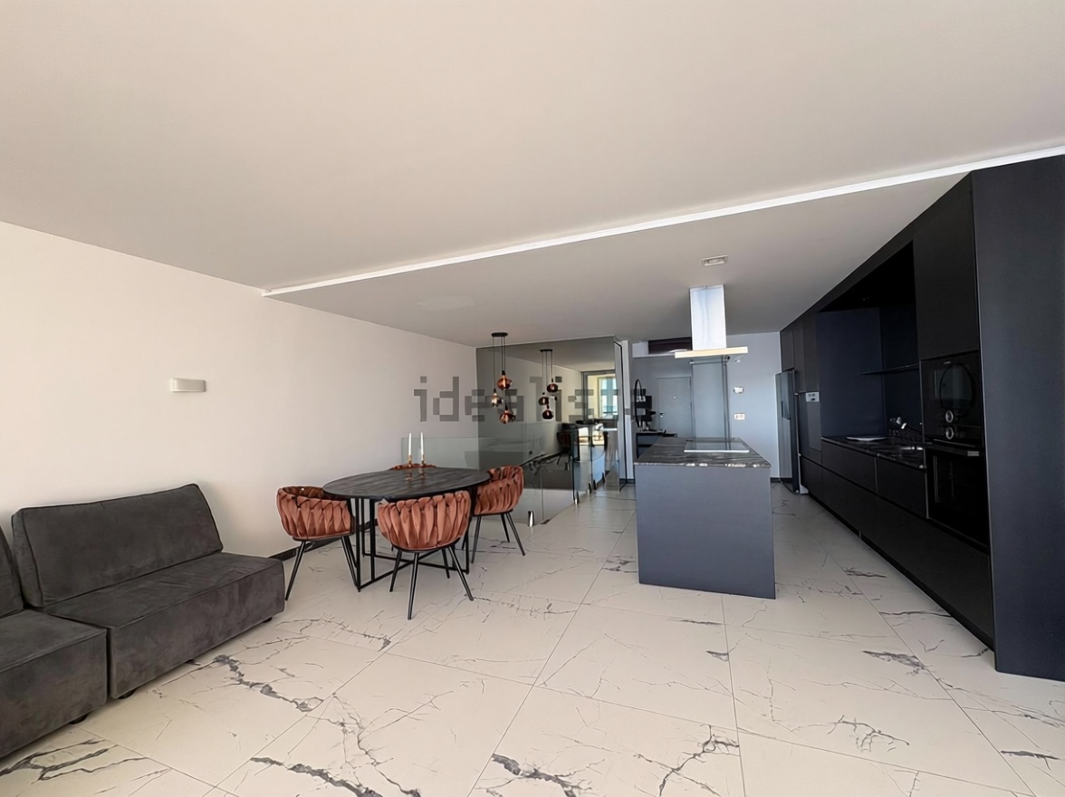 Piso en venta en Calle Currica — Sala