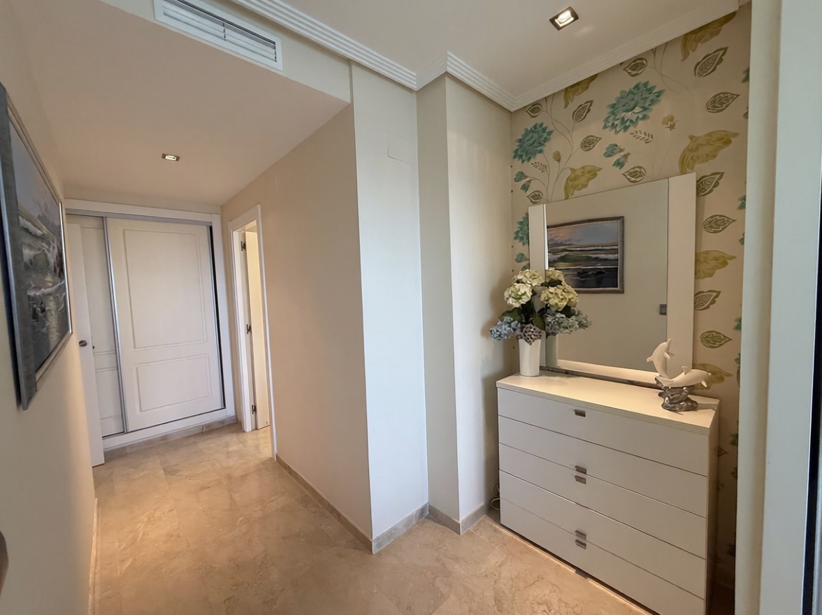 Piso en venta en Calle Pagell Mascarat — Dormitorio