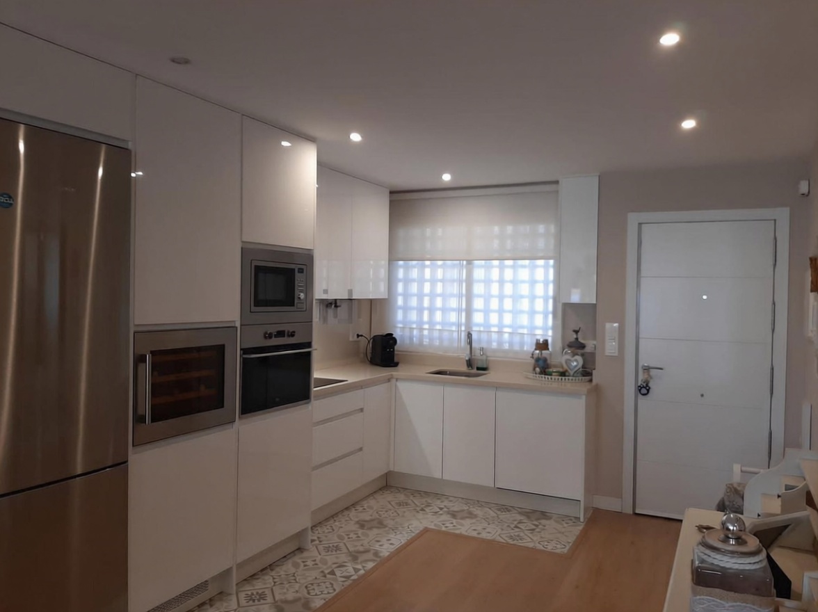 Piso en venta en Zona l'Olla — Küche