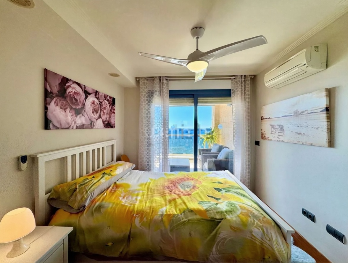 Piso en venta en Zona de Mascarat — Schlafzimmer