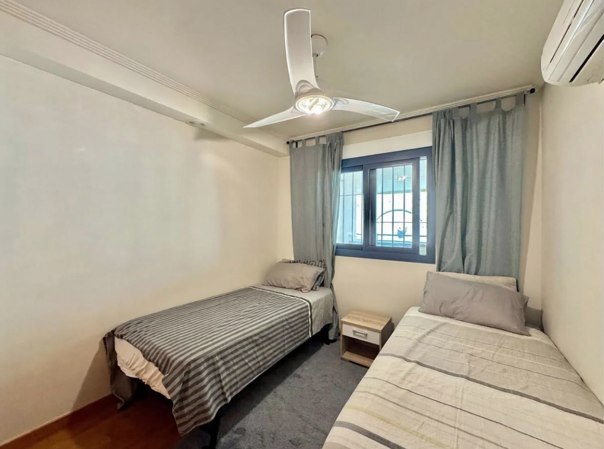Piso en venta en Zona de Mascarat — Schlafzimmer
