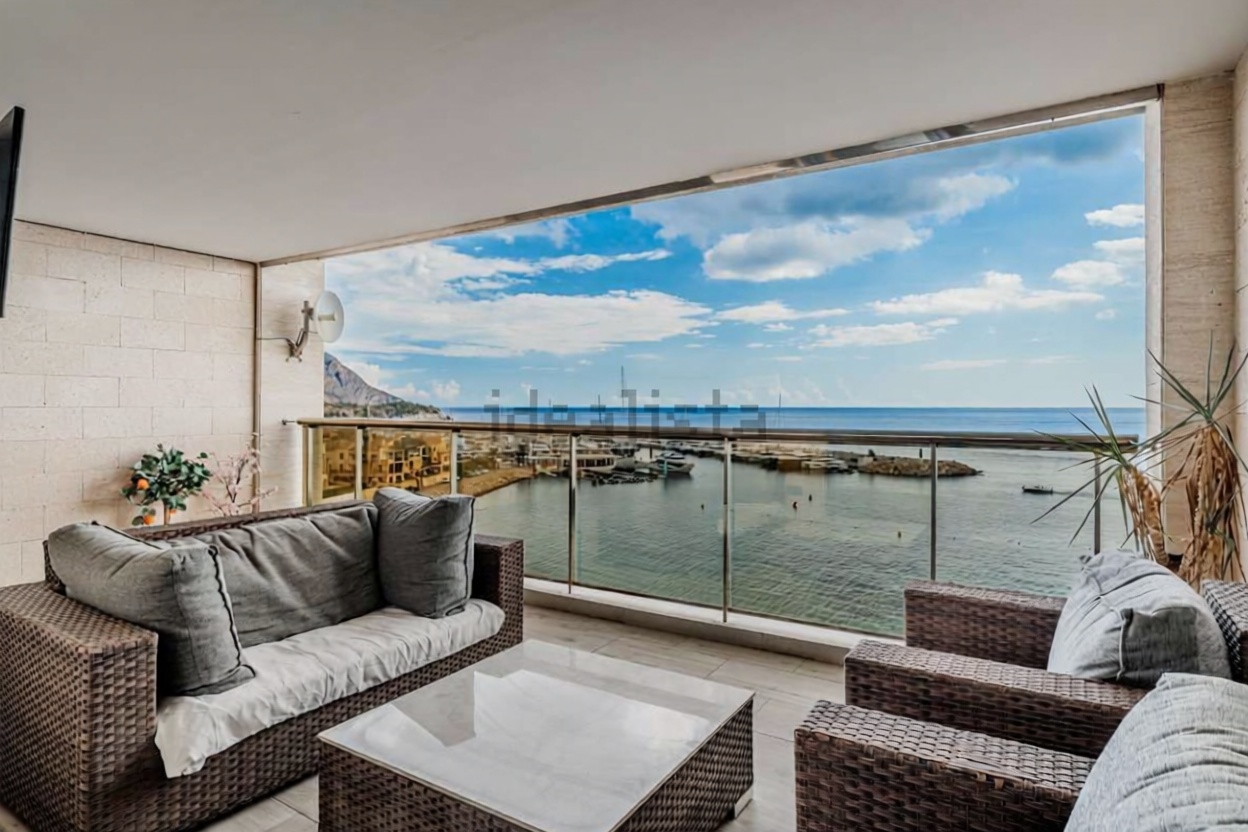 Piso en venta en Zona de Mascarat — Meerterrasse