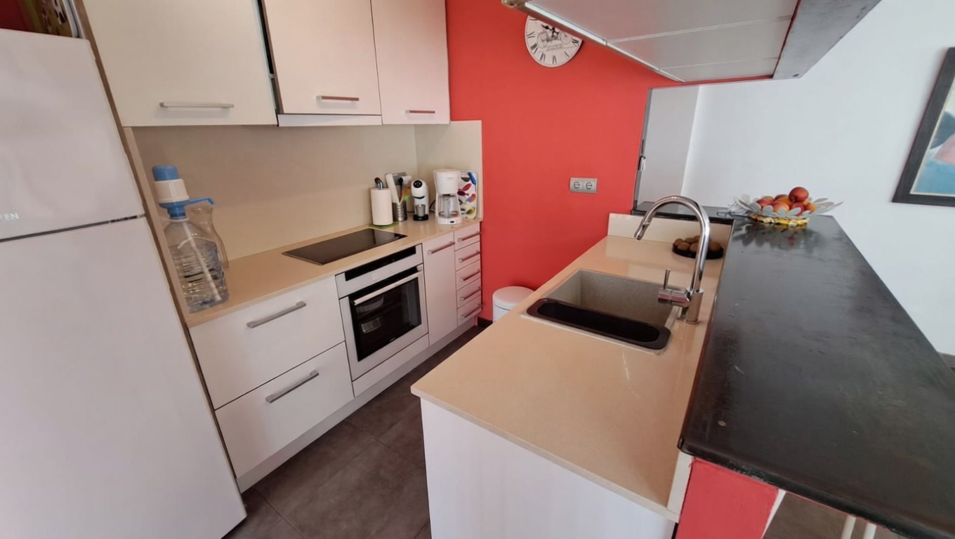 Piso en venta en Zona l'Olla — Küche