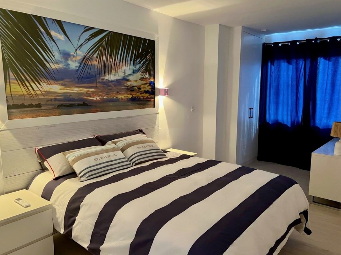 Piso en venta en Cap-negret — Schlafzimmer