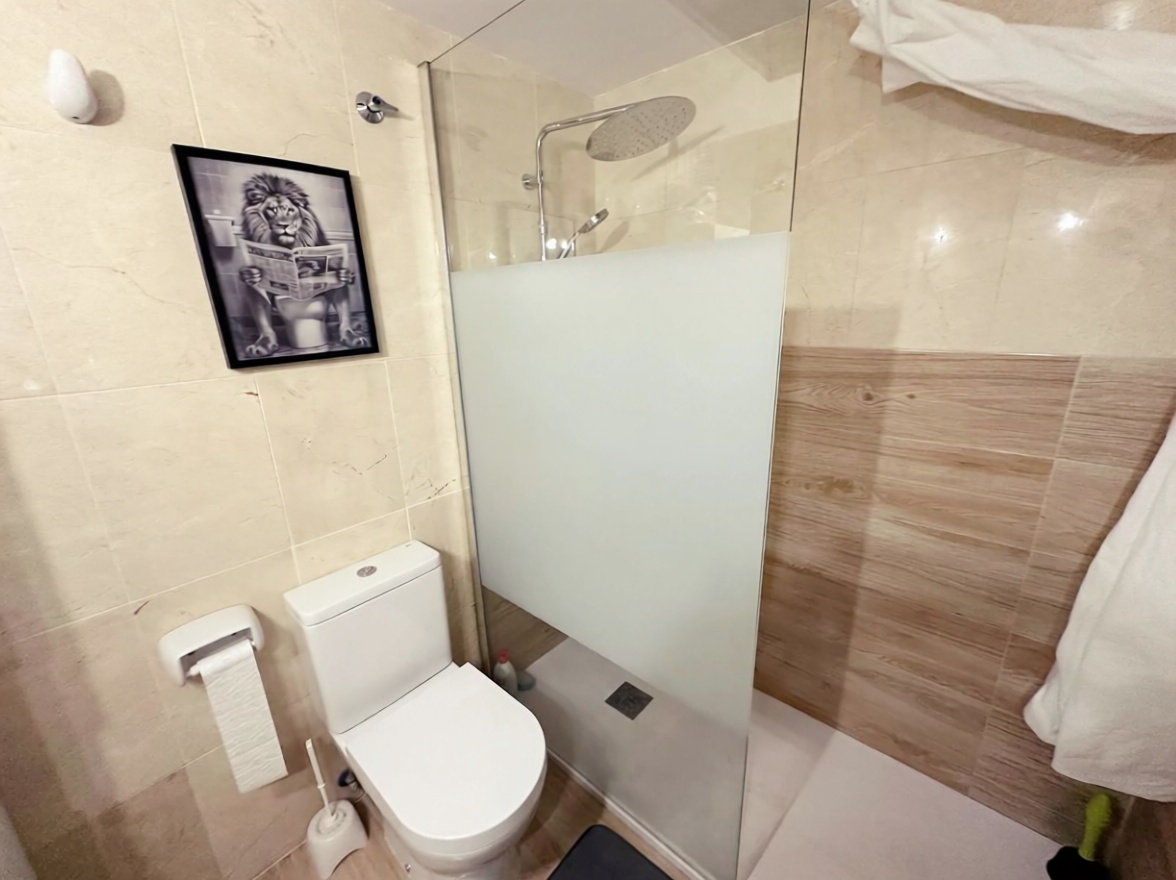 Piso en venta en Calle Currica — Bad