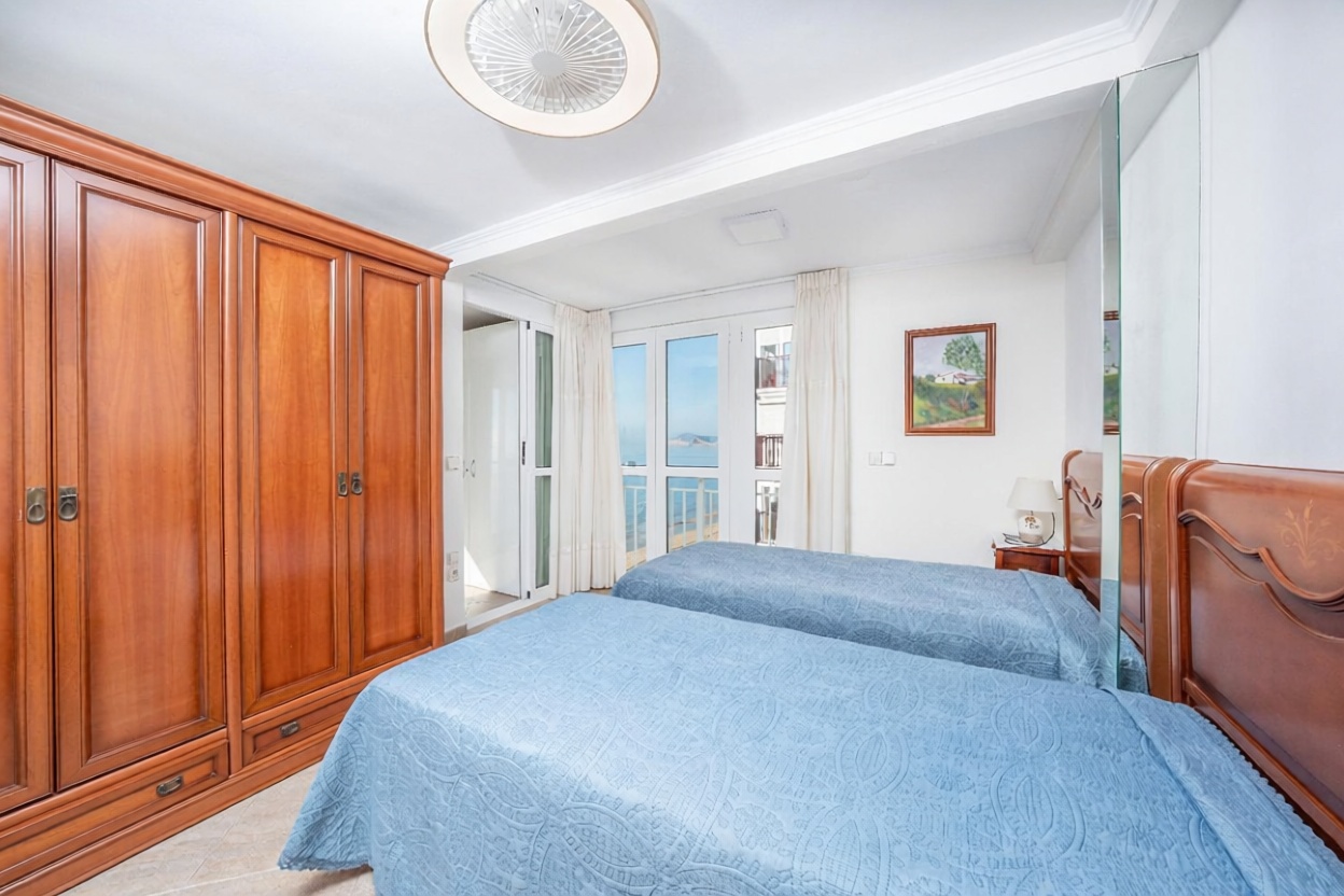 Appartement en première ligne de plage à Benidorm — Sanitaires