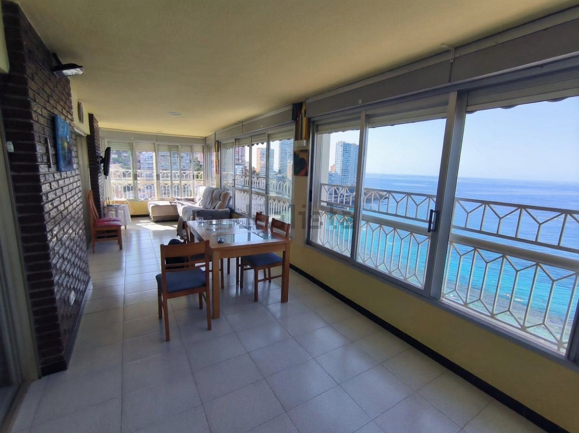 Appartement en première ligne de plage à Benidorm — Terrasse mer