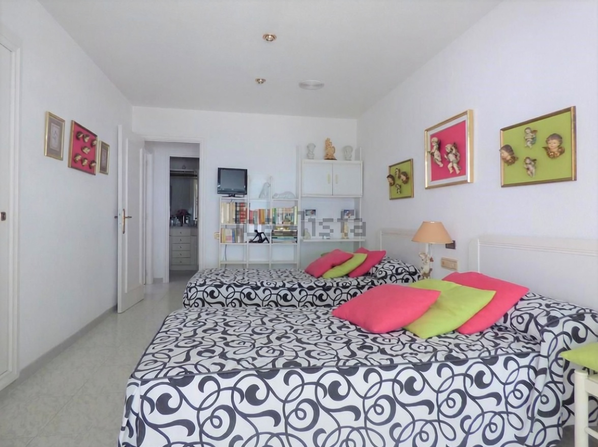 Flat in Primera Línea de Playa in Benidorm — Kitchen