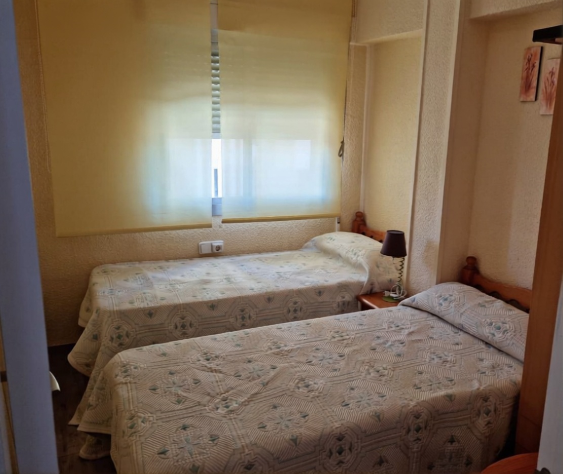 Piso en primera línea de playa en Benidorm — Quarto