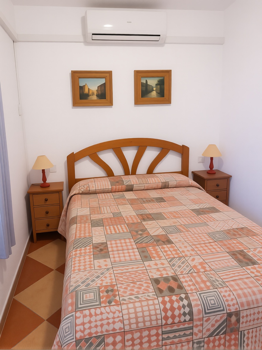 Ático en primera línea de mar en Benidorm — Dormitorio
