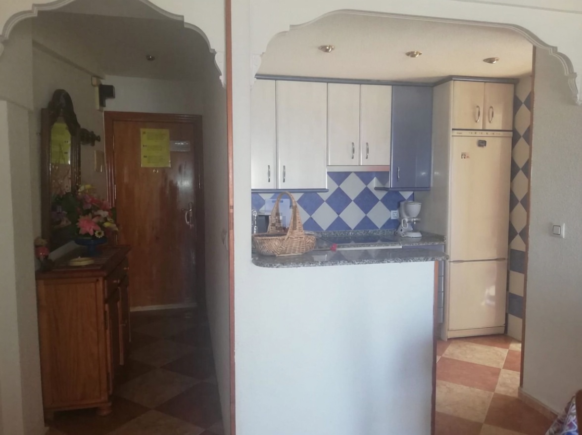 Ático en primera línea de mar en Benidorm — Cocina