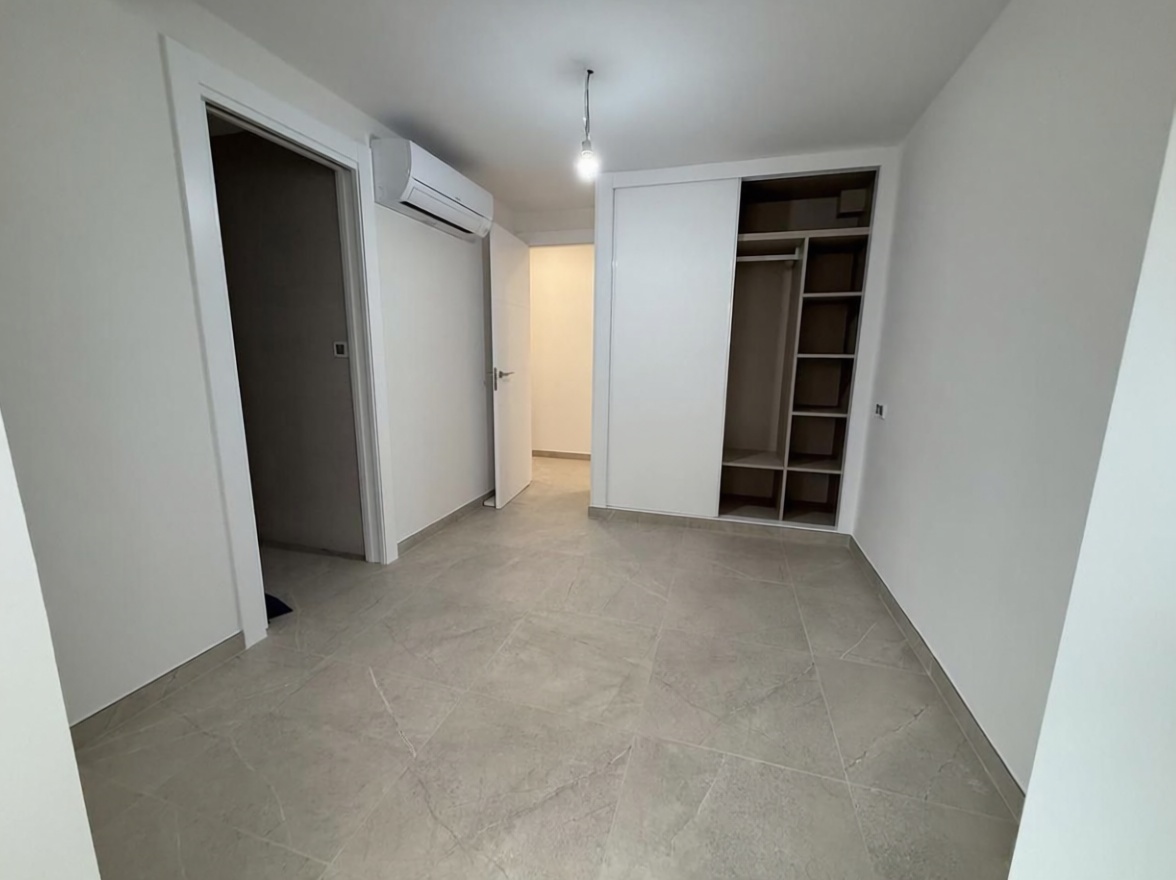 Piso em primeira linha de praia em Benidorm — Quarto