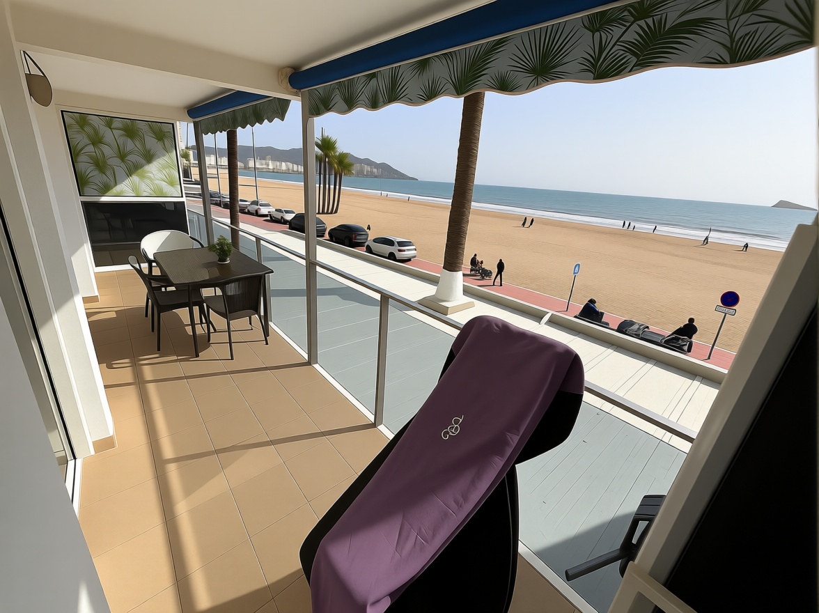 Appartement en première ligne de plage à Benidorm — Terrasse mer