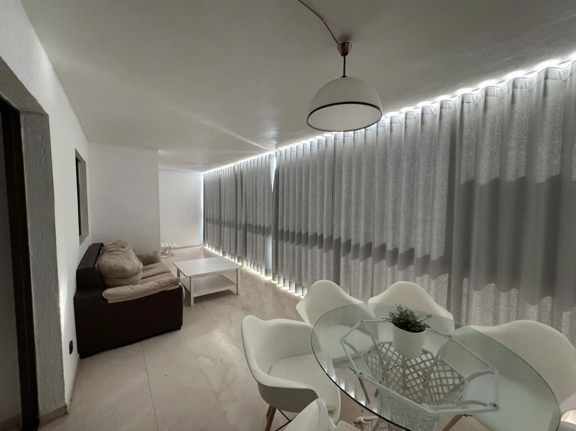 Flat in First Line of Beach in Benidorm — Living room