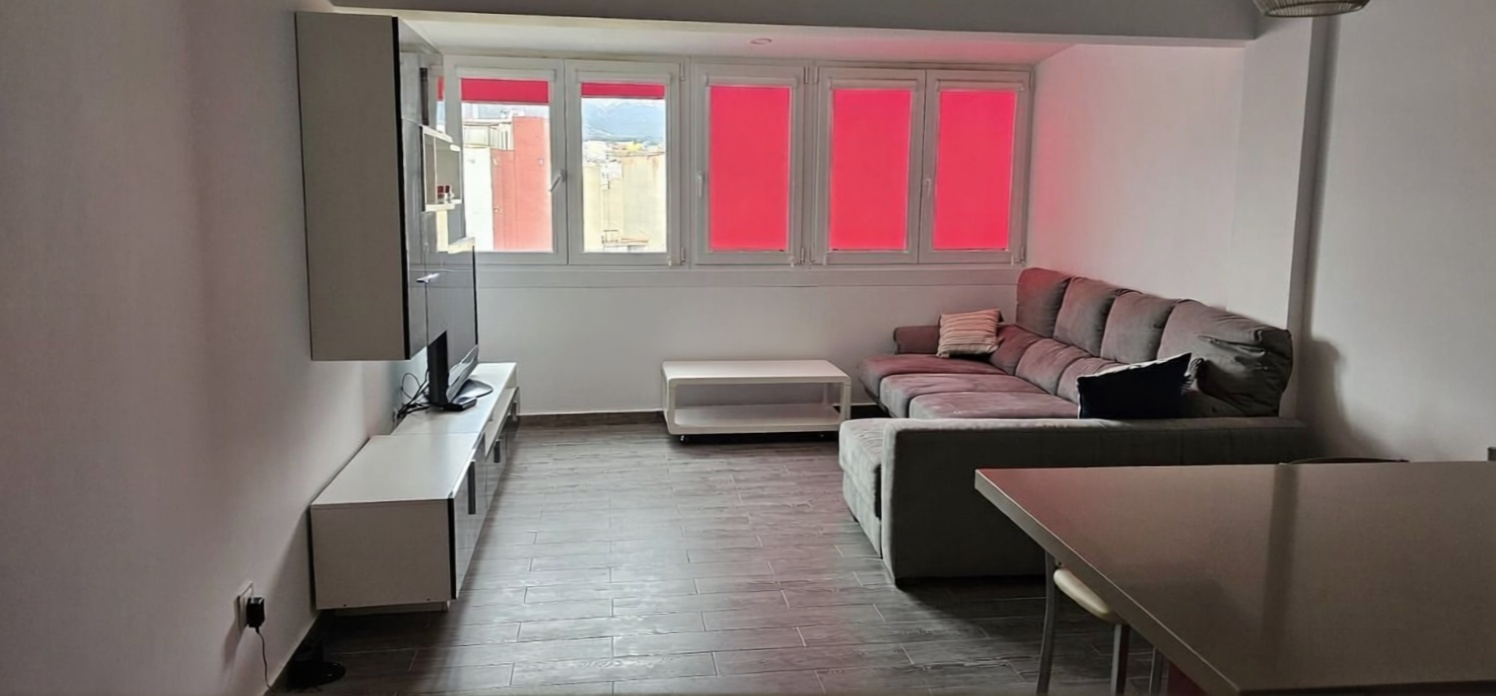 Apartamento em primeira linha de praia em Benidorm — Sala