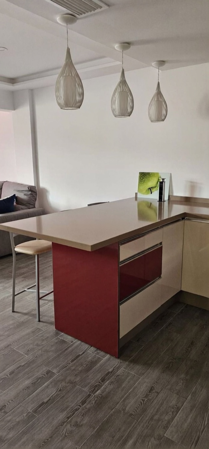 Apartamento em primeira linha de praia em Benidorm — Cozinha