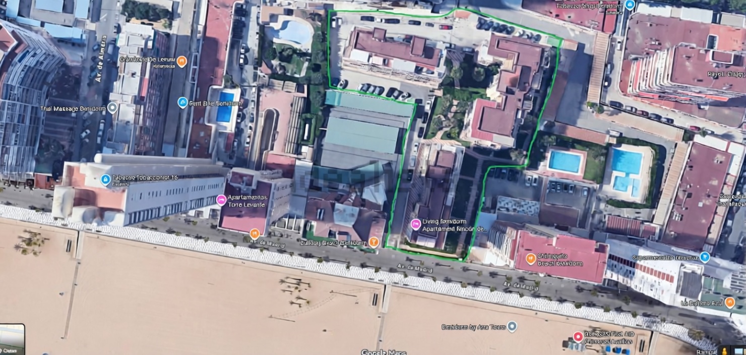 Apartamento em primeira linha de praia em Benidorm — Aérea