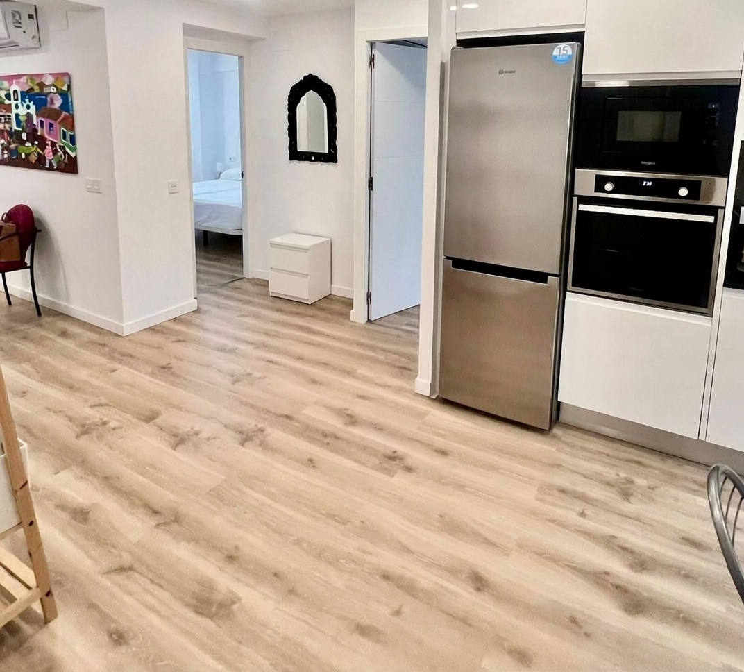 Piso en primera línea de playa en Benidorm — Dormitorio