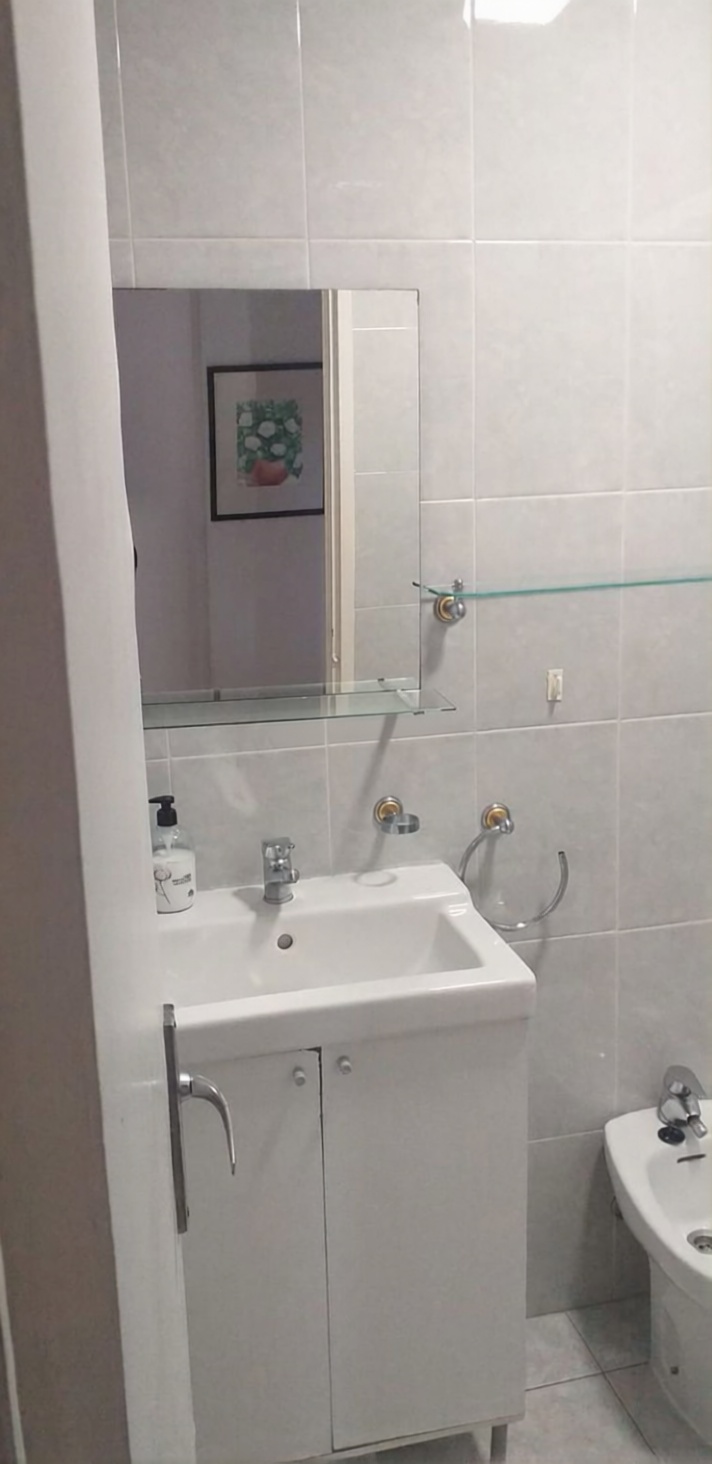 Piso em primeira linha de praia em Benidorm — Casa banho