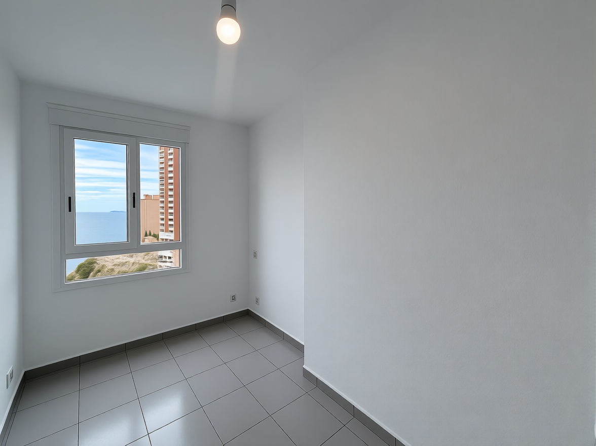 Dúplex en primera línea de playa en Benidorm — Dormitorio