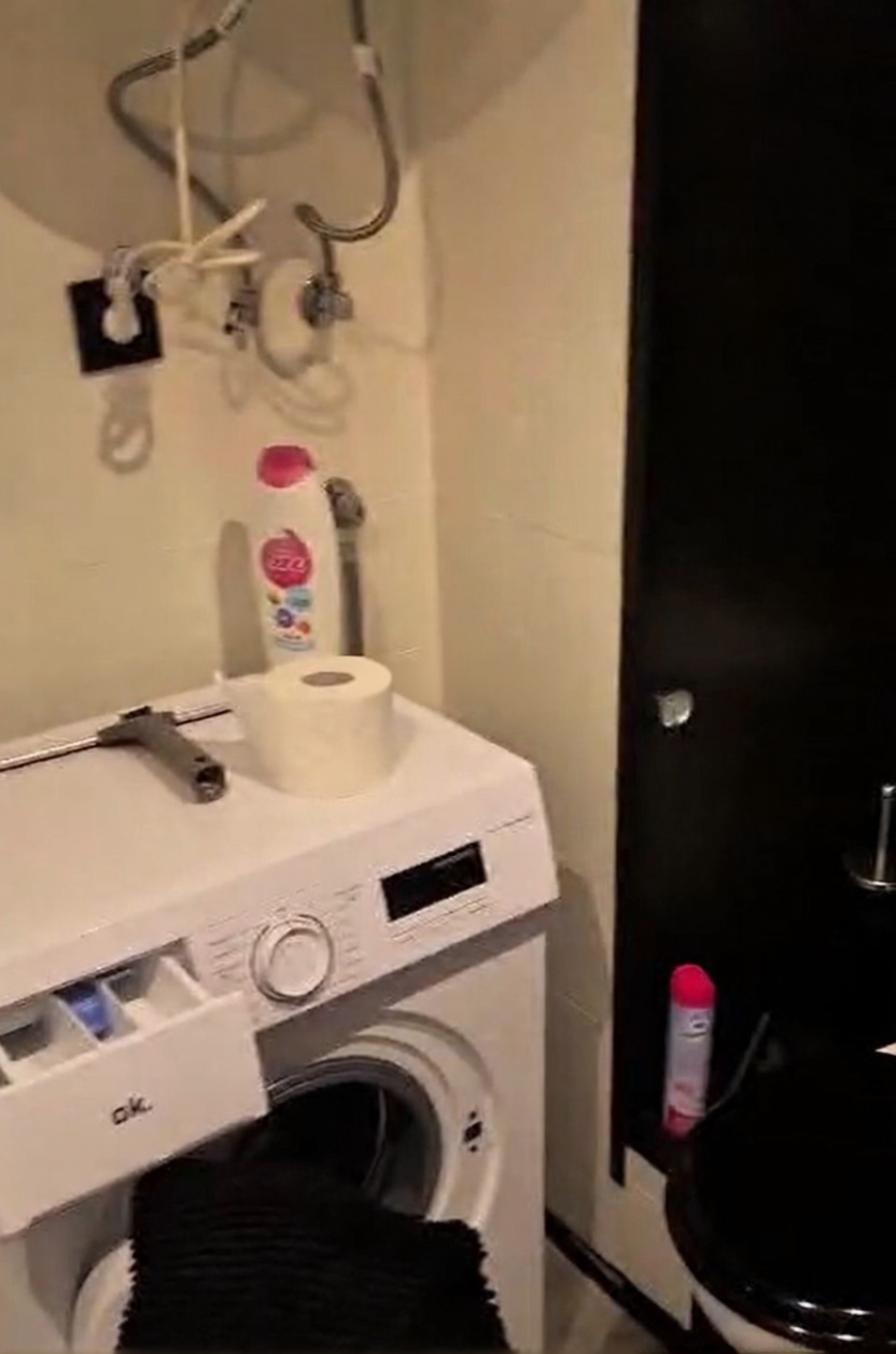 Studio en primera línea de playa en Benidorm — Bathroom
