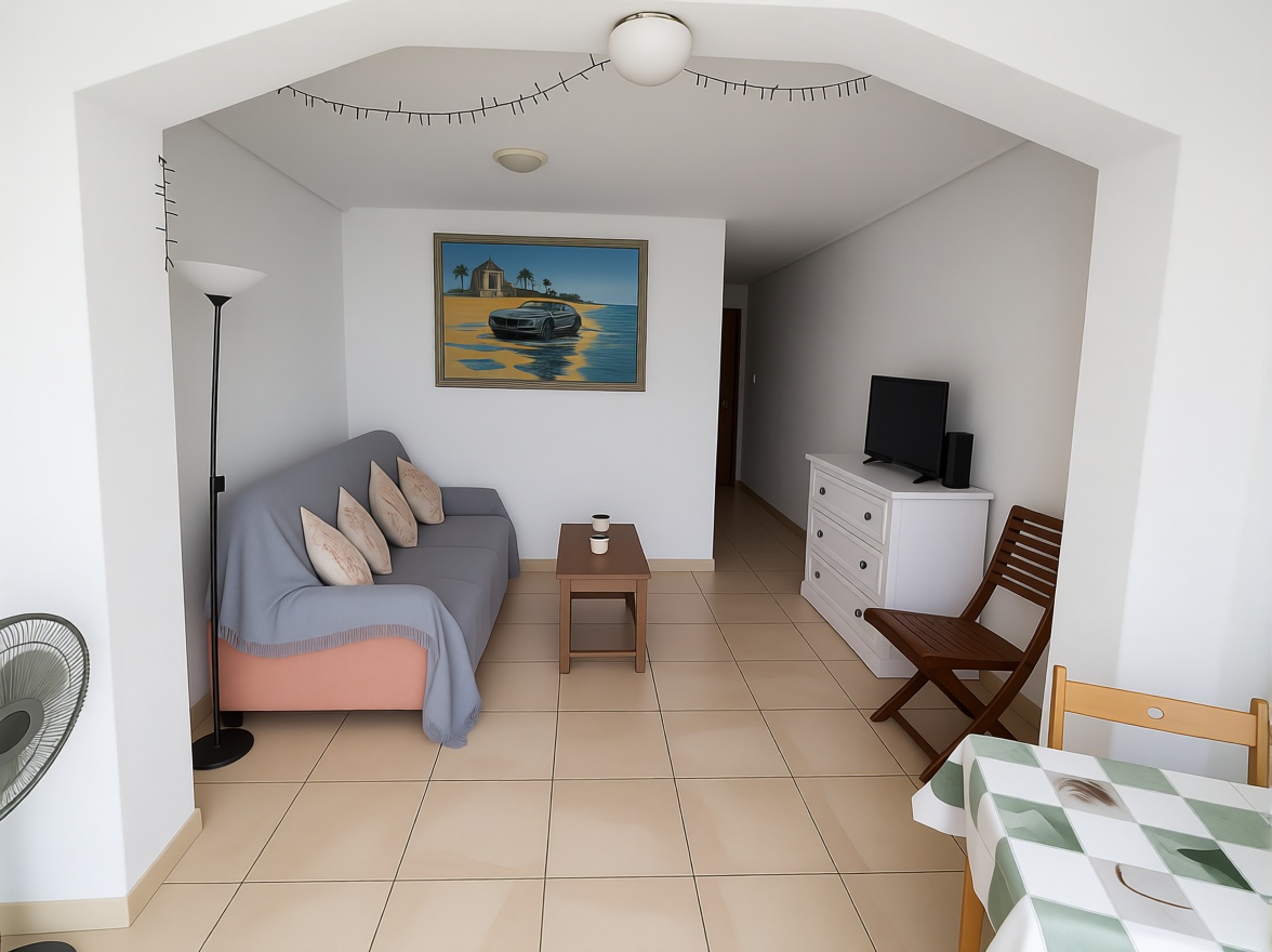 Wohnung in erster Strandlinie in Benidorm — Wohnzimmer