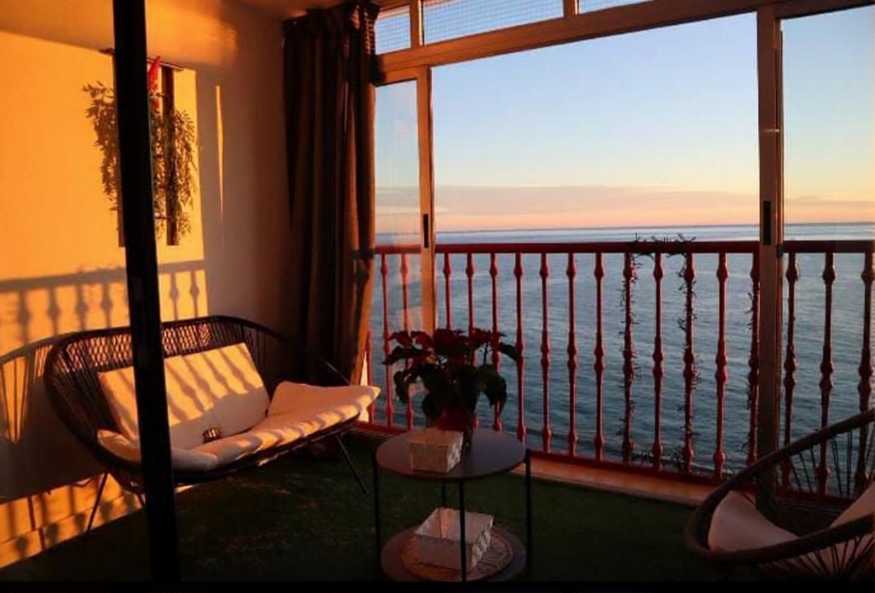 Studio in Primera Línea de Playa in Benidorm — Sea terrace