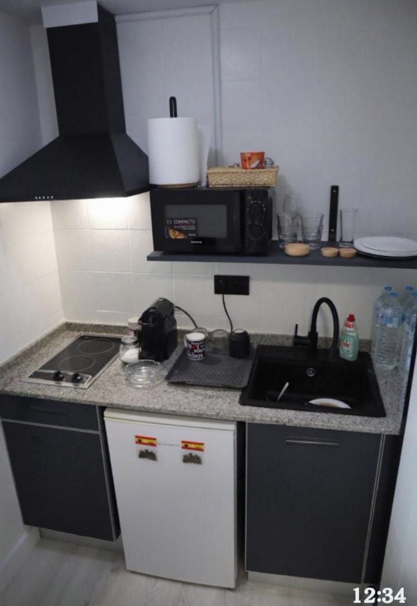 Studio in Primera Línea de Playa in Benidorm — Kitchen