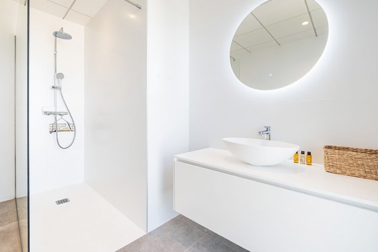 Dúplex en primera línea de playa en Villajoyosa — Bedroom