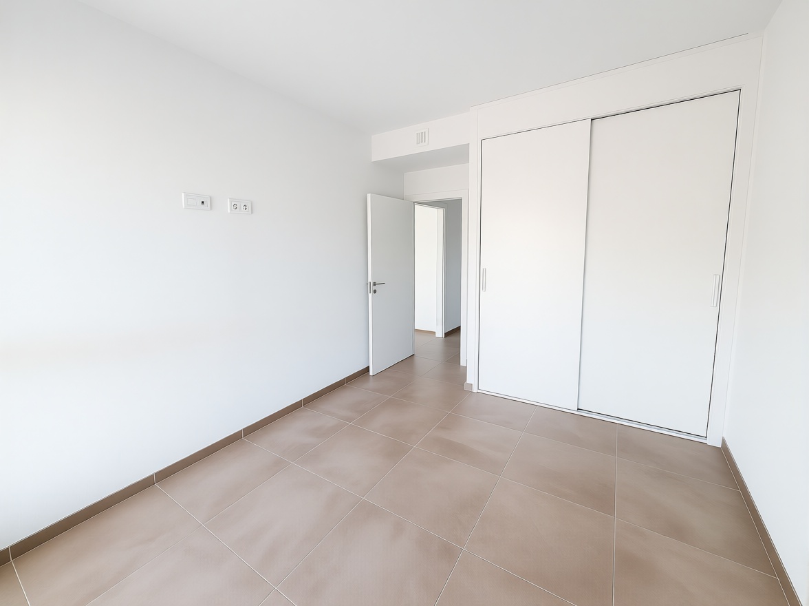 Flat on the Seafront in Villajoyosa — Bedroom