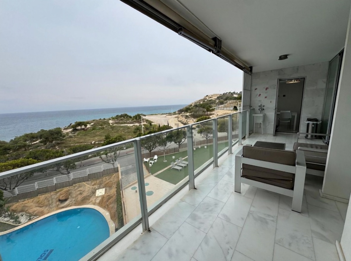 Appartement en première ligne de plage à Villajoyosa