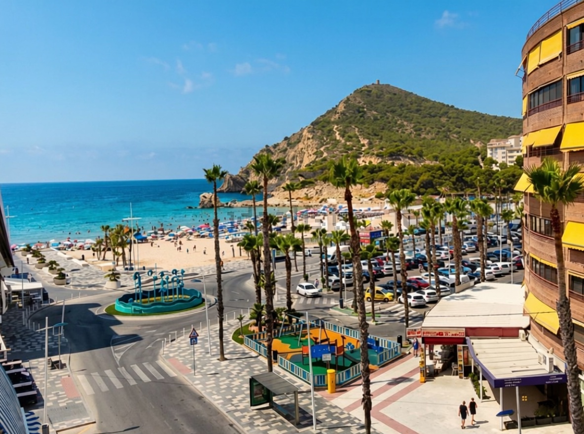 Piso en primera línea de playa en Finestrat — Vista mar
