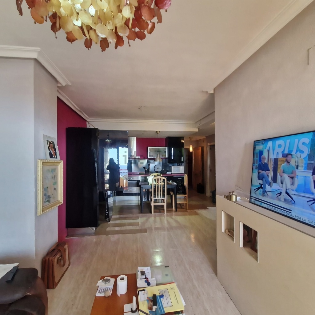 Piso en primera línea de playa en Villajoyosa — Living room