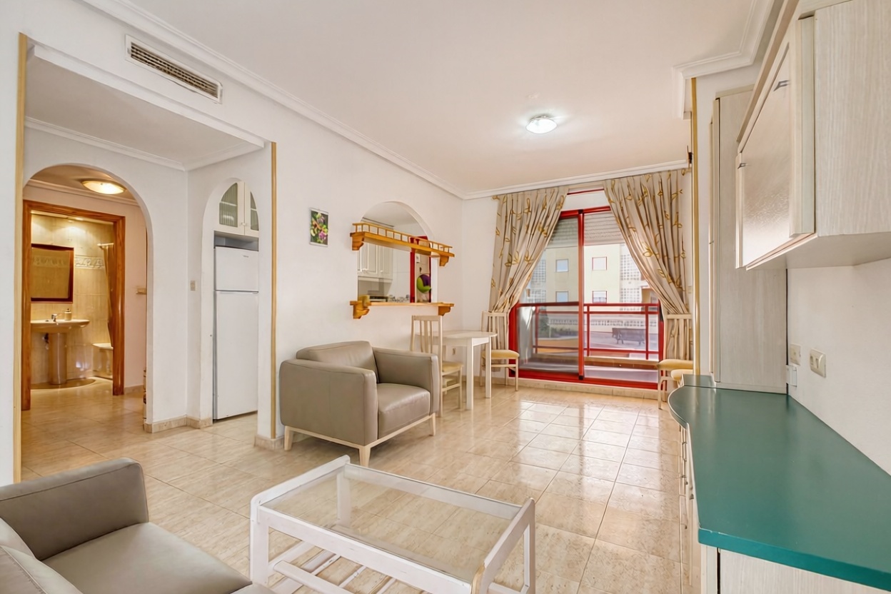 Квартира первая линия пляжа в Villajoyosa — Гостиная