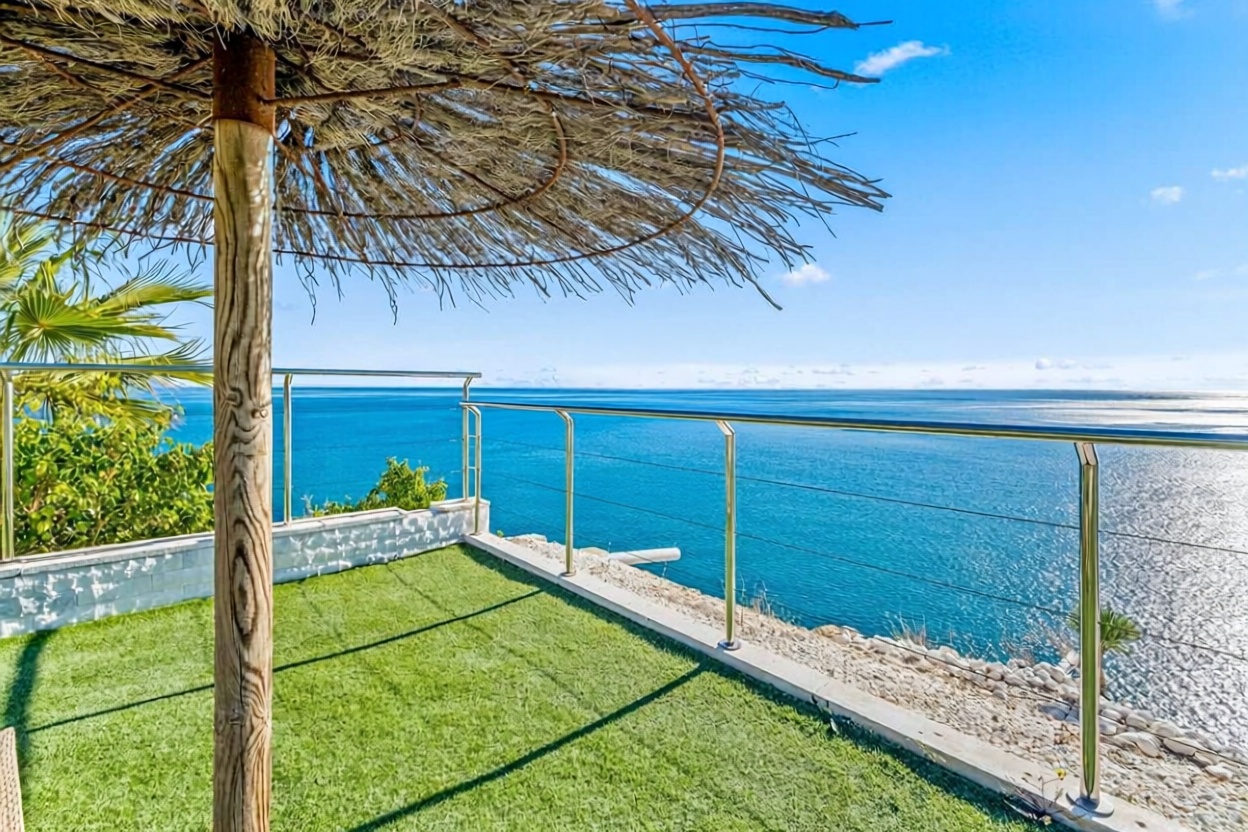 Chalet avec accès direct à la plage à El Campello