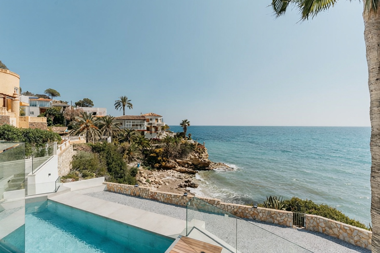 Chalet avec accès direct à la plage à El Campello — Terrasse mer