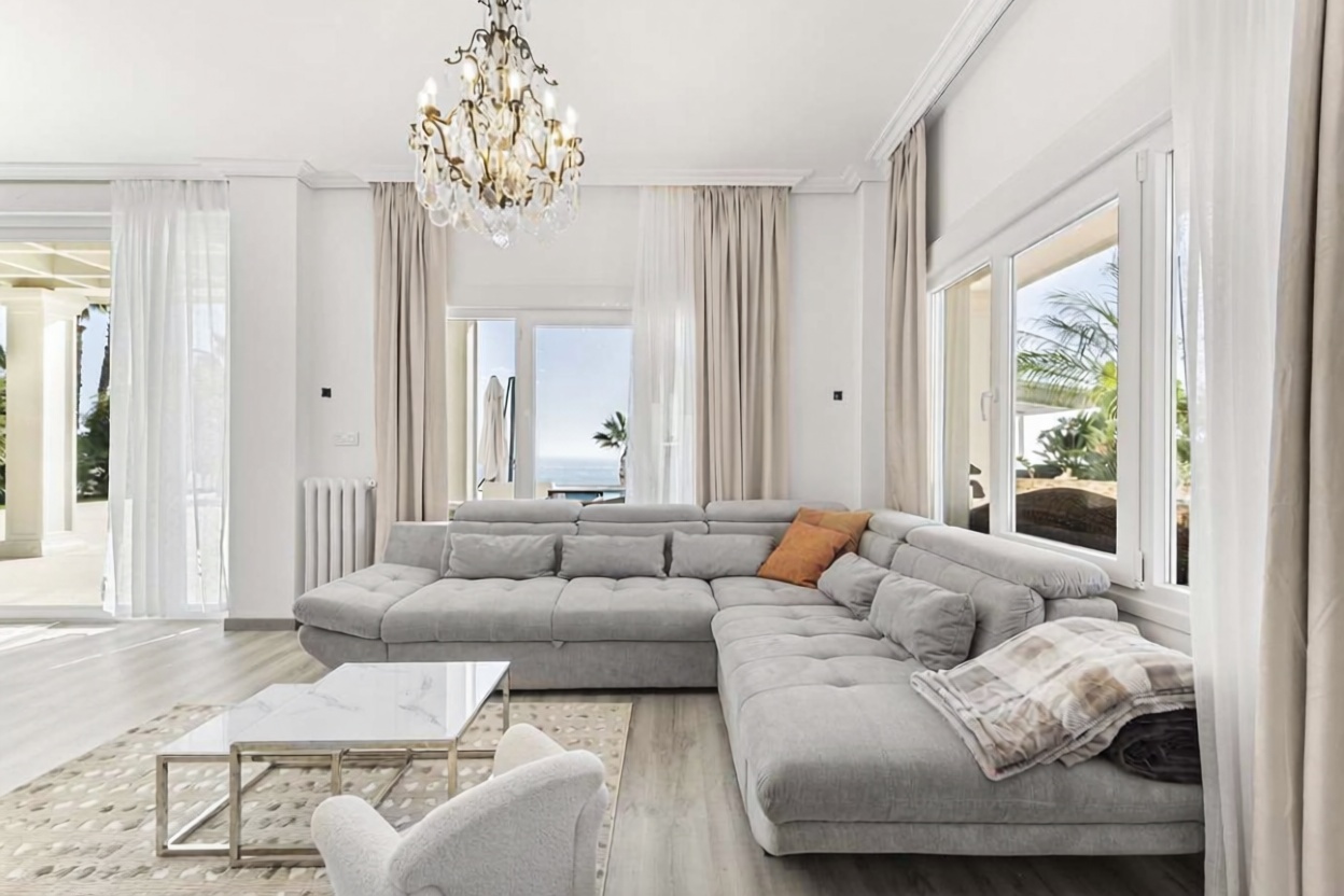 Chalet avec accès direct à la plage à El Campello — Séjour