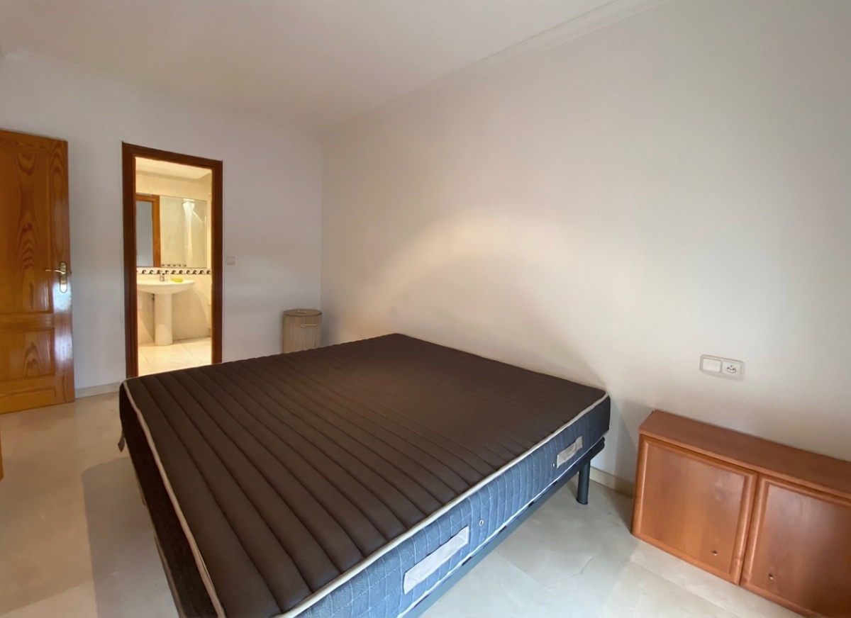 Chalet avec accès direct à la plage à El Campello — Chambre