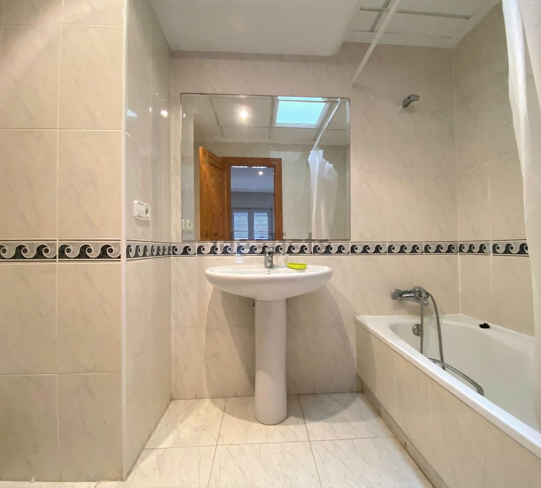 Chalet avec accès direct à la plage à El Campello — Sanitaires