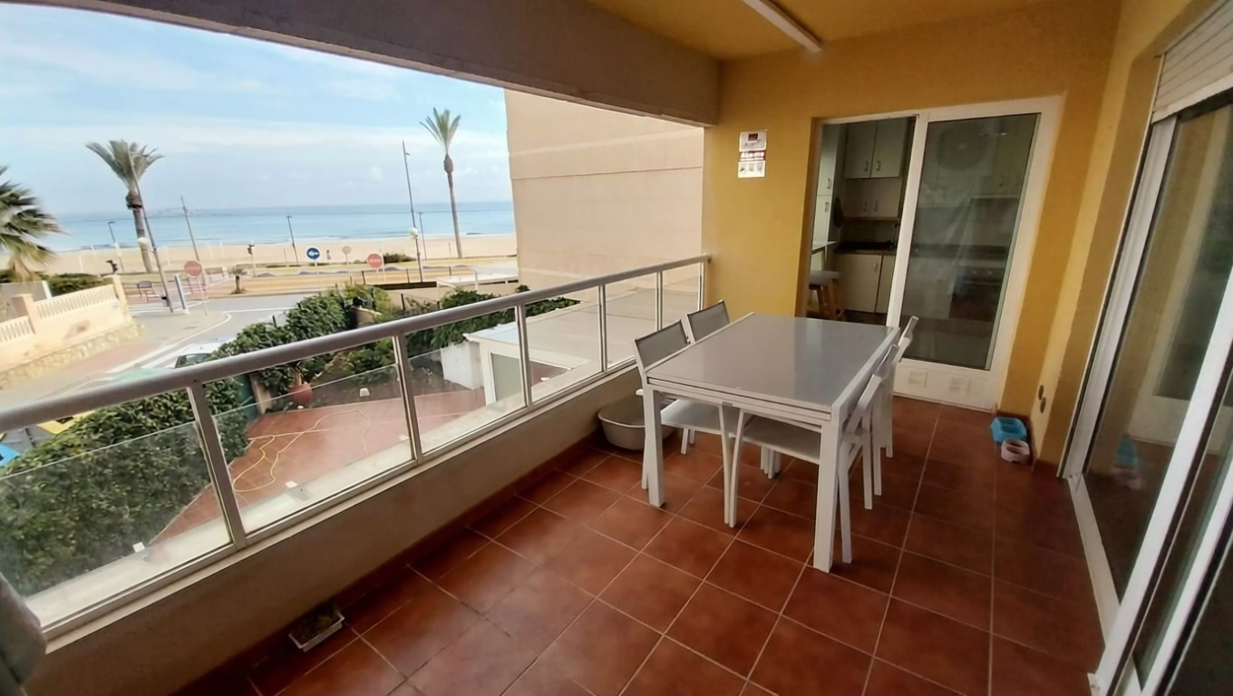 Piso en primera línea de playa en El Campello