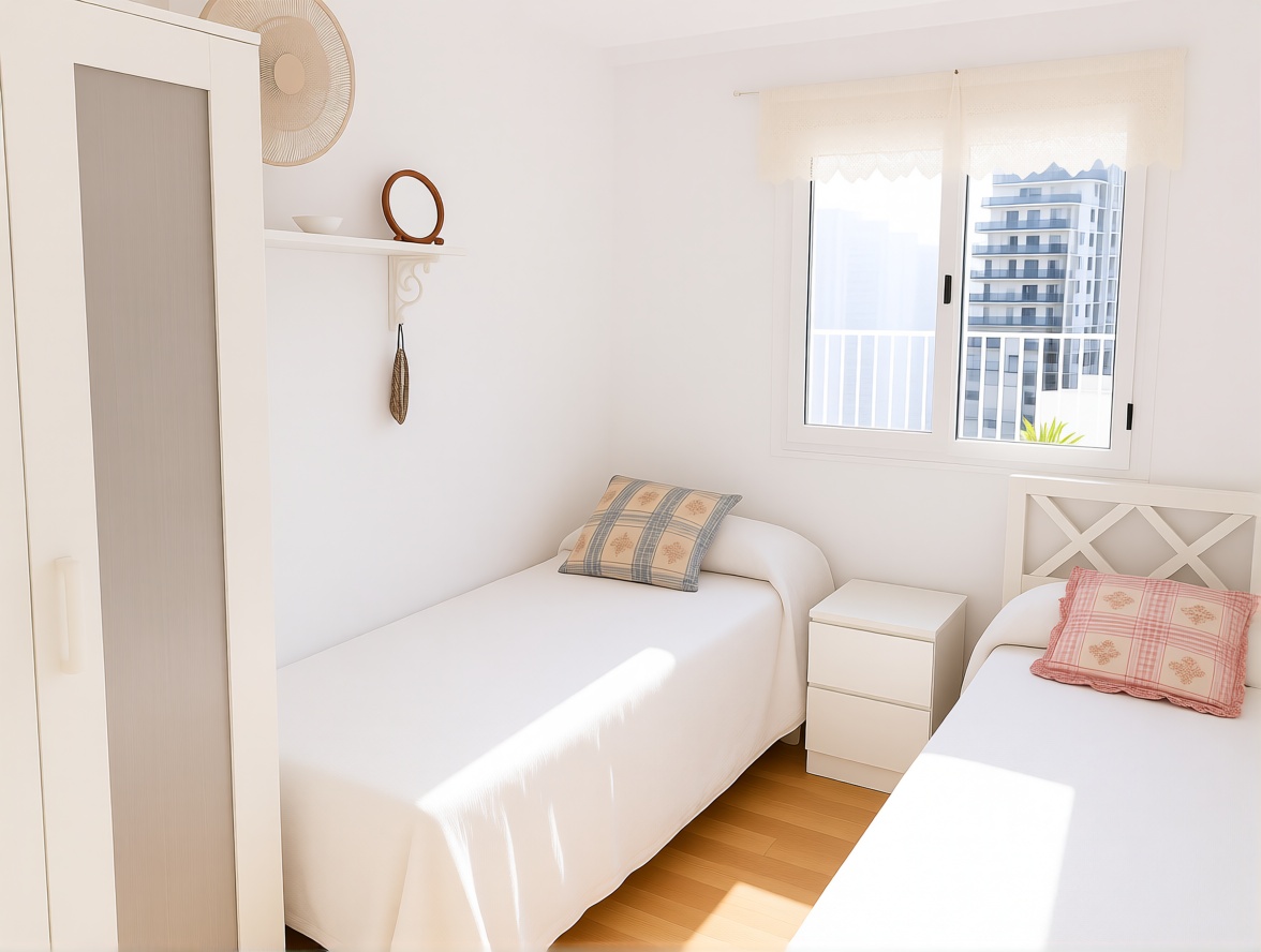 Piso en primera línea de playa en El Campello — Dormitorio