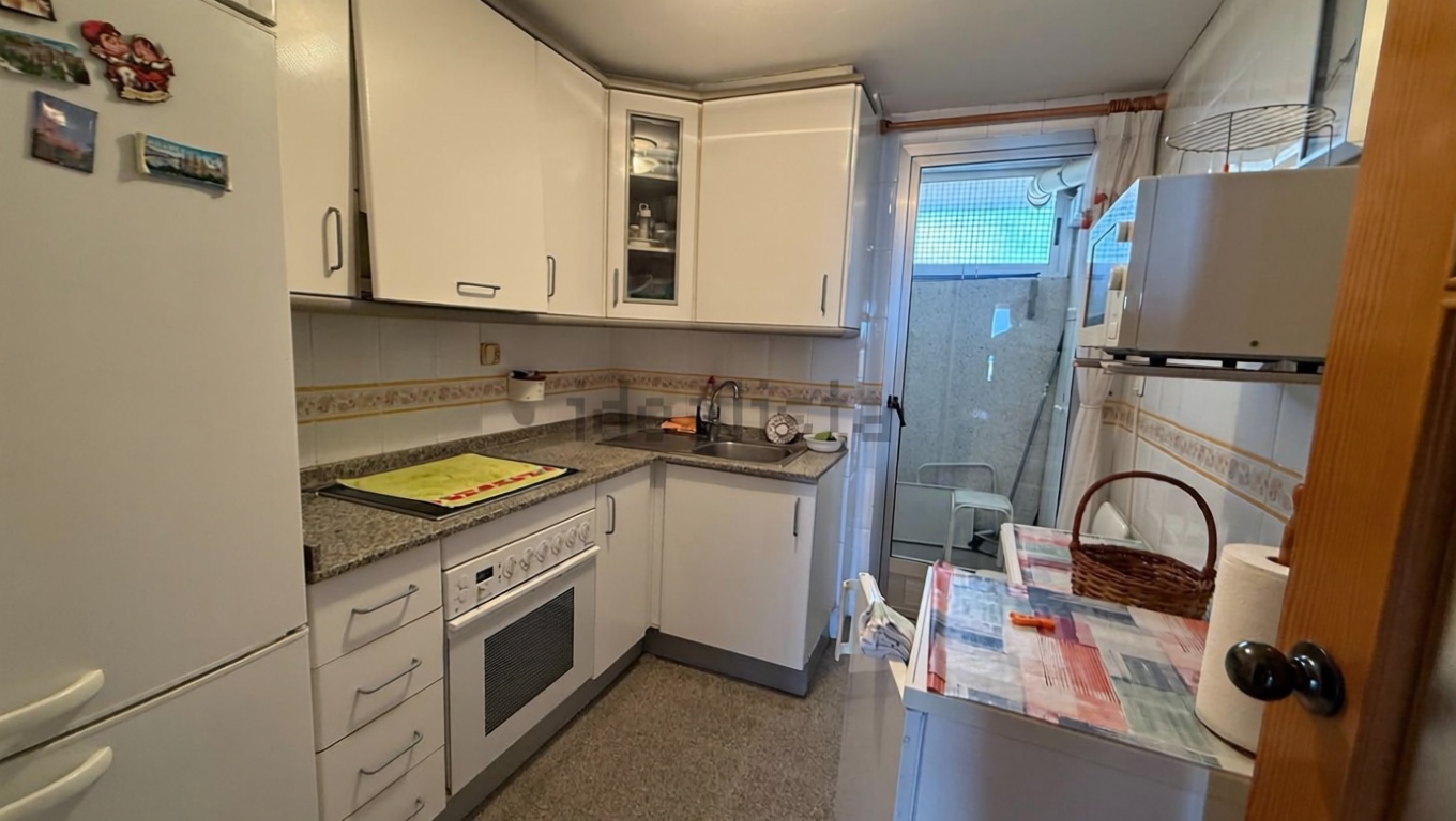 Wohnung in erste Strandlinie in El Campello — Küche