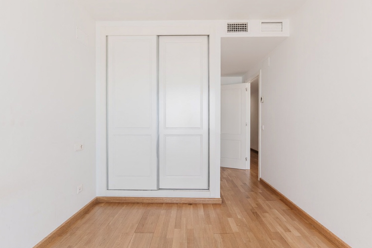 Beachfront flat in El Campello — Bedroom