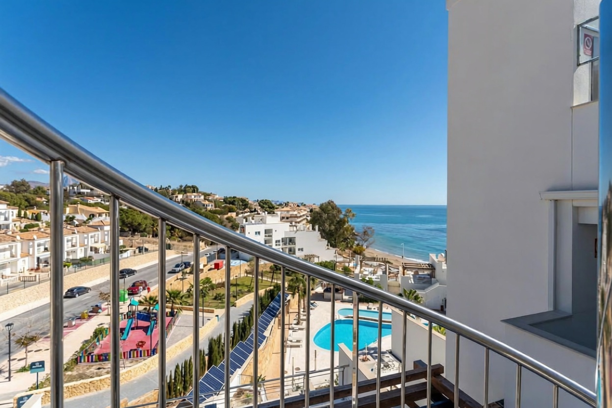 Ático en primera línea de mar en El Campello — Vista mar